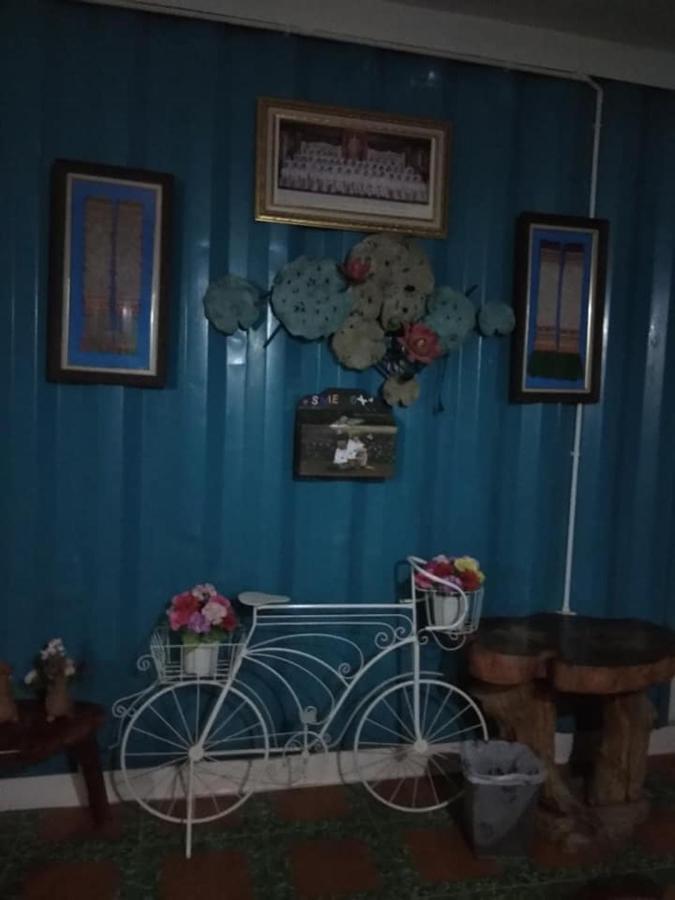 Farsai Homestay Lop Buri Dış mekan fotoğraf