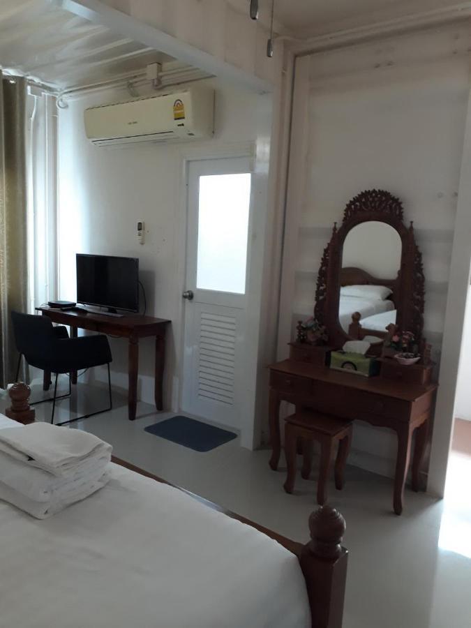 Farsai Homestay Lop Buri Dış mekan fotoğraf
